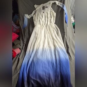 Elegant Blue Ombre Maxi Dress